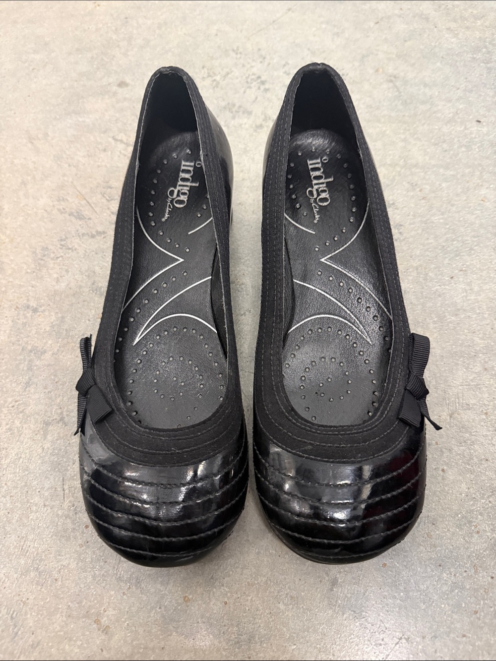 Vintage Indigo Black Women's Bow Ballet Flats